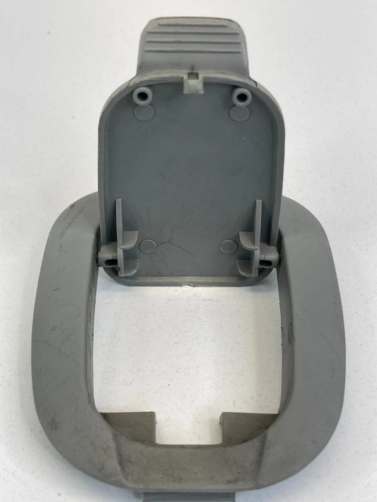 2004-2009 KIA SPECTRA REAR DECK CHILD SEAT ANCHOR COVER BEZEL TRIM OEM FACTORY