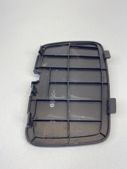 2010-2015 HYUNDAI TUCSON REAR RIGHT TAILGATE LAMP ACCESS COVER CAP 81788-2S000