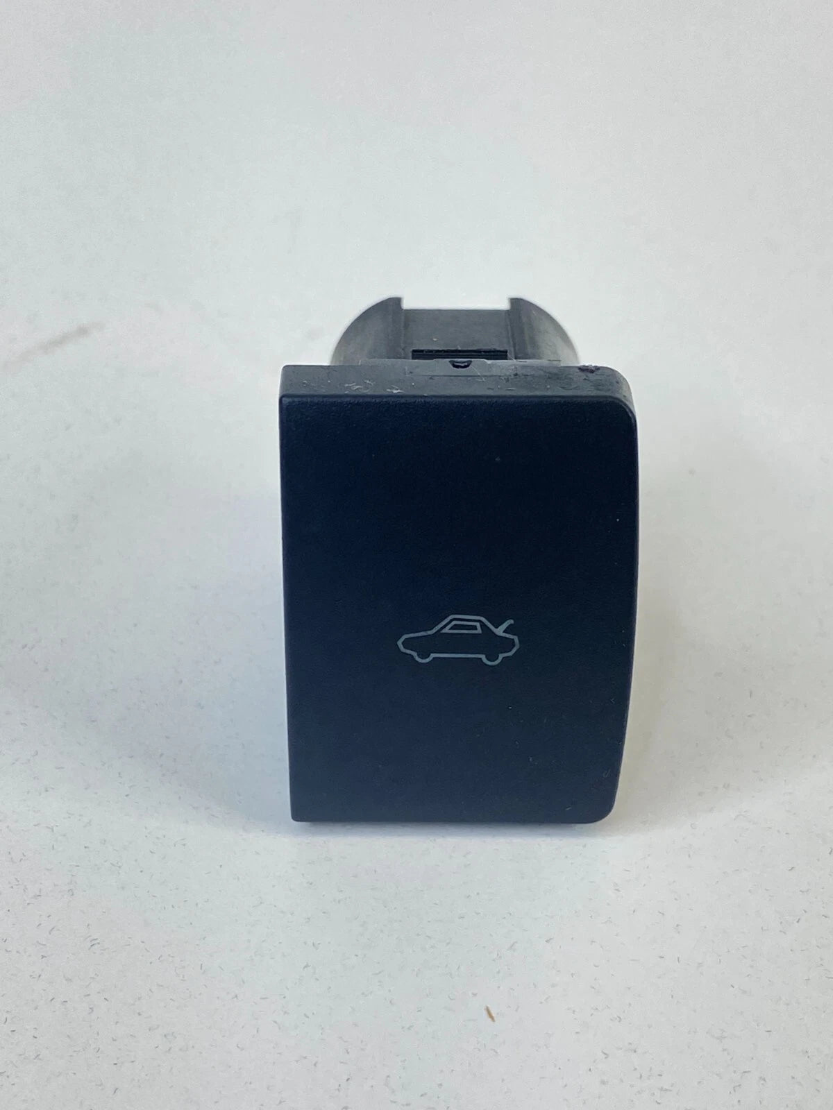 2006-2009 FORD FUSION TRUNK LID OPEN RELEASE CONTROL SWITCH 6E5T-19B514ACW OEM