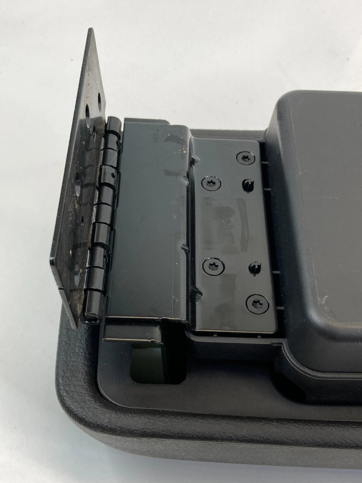 2006-2009 FORD FUSION CENTER CONSOLE ARMREST LID COVER ARM REST 6E53-5406050-AA