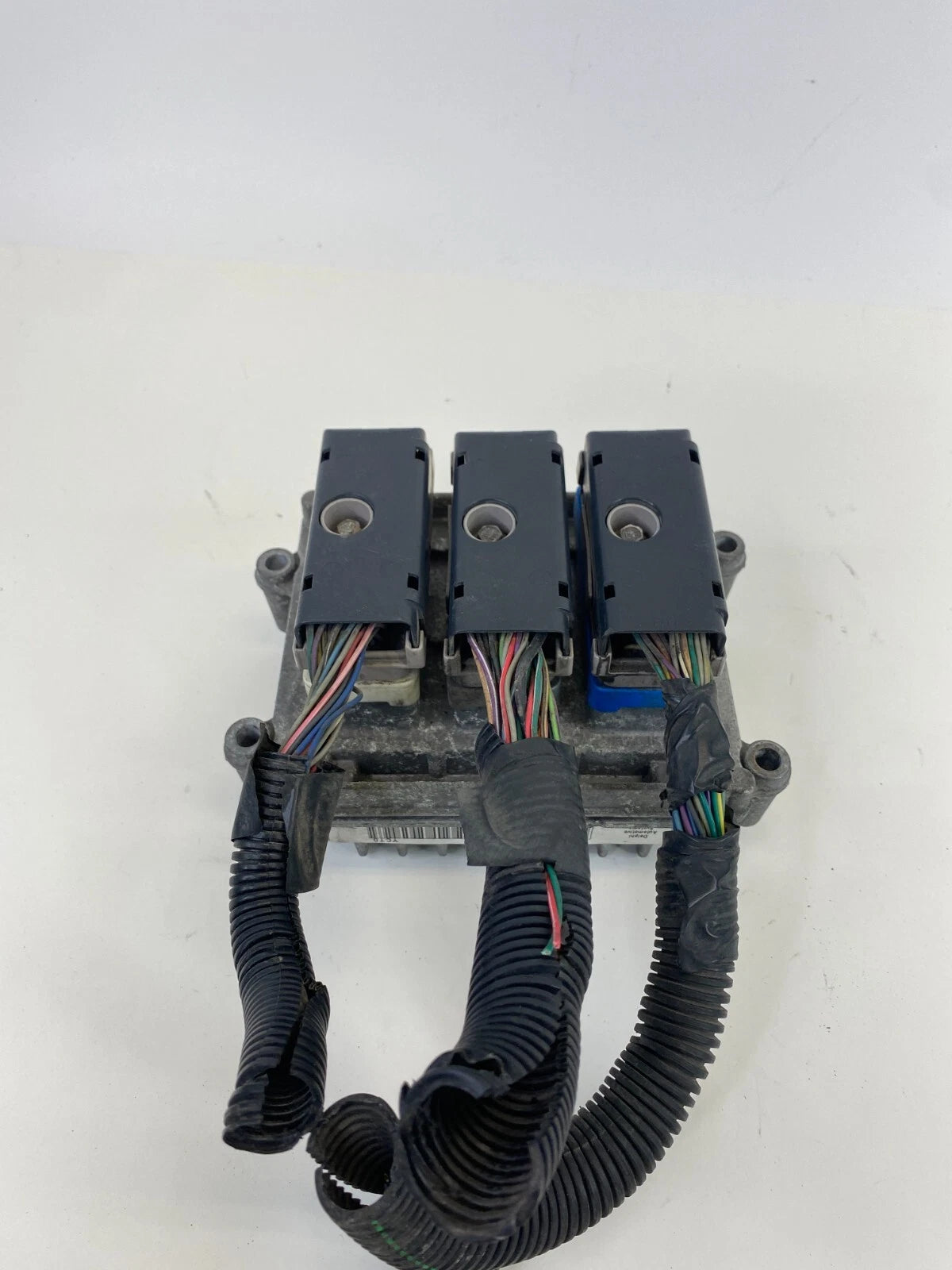 2003-2005 GMC ENVOY XL 4.2L ENGINE COMPUTER ECM ECU WITH WIRE 12574976 OEM