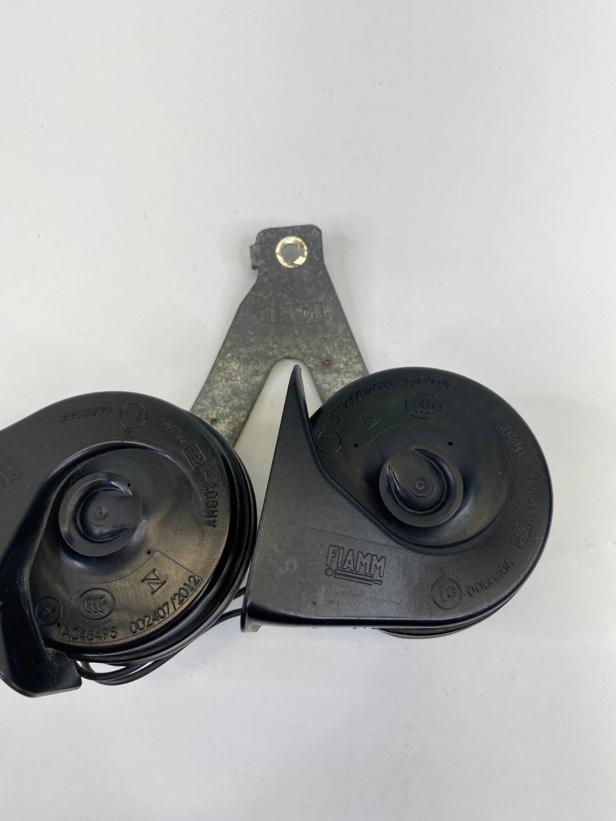 2014-2017 FORD FIESTA HIGH & LOW TONE NOTE SIGNAL HORN SET AM80S-E355306 OEM