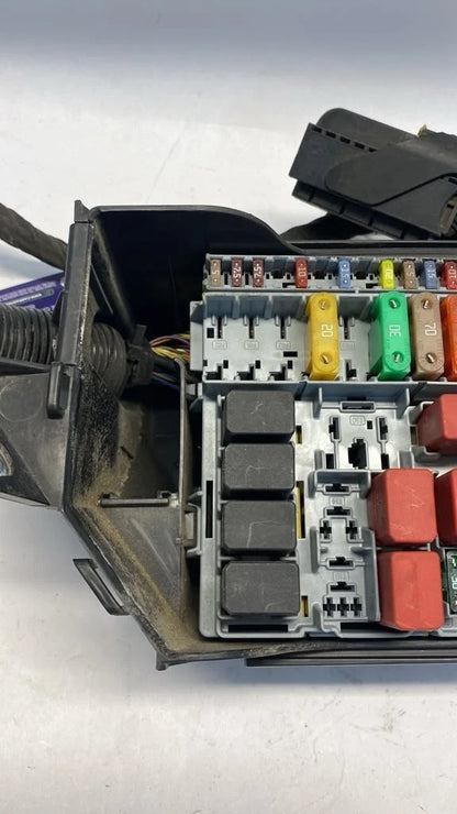 2012-2017 FIAT 500 ENGINE COMPARTMENT FUSE RELAY BOX JUNCTION BLOCK OEM FACTORY