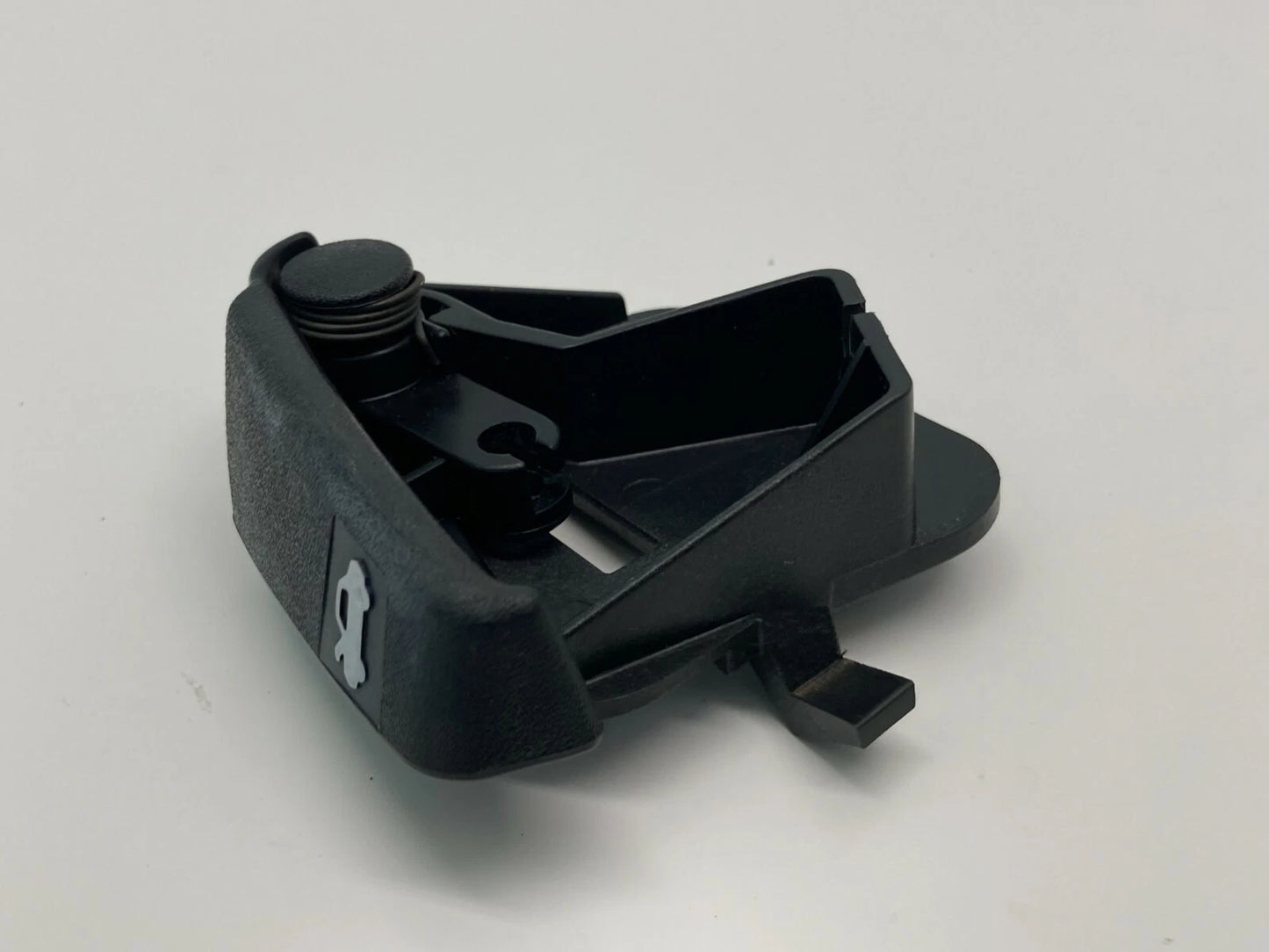 99 00 01 02 03 04 OLDSMOBILE ALERO FRONT HOOD LID RELEASE HANDLE 280697 OEM