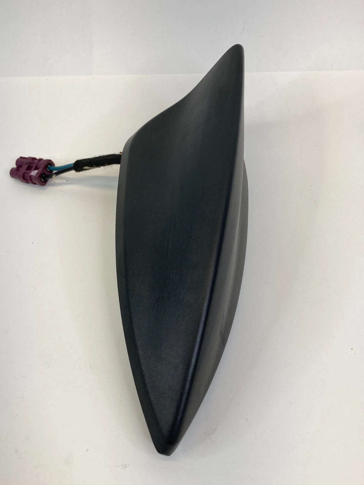 2013-2015 CHEVROLET MALIBU ROOF MOUNT AM FM RADIO ANTENNA BASE MATTE BLACK OEM