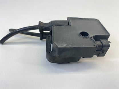 98-05 MERCEDES-BENZ E 320 3.2L AT ENGINE IGNITION COIL IGNITER A0001587803 OEM