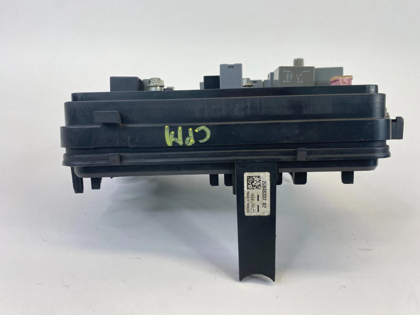 2010 CHEVROLET EQUINOX 2.4L AWD ENGINE FUSE RELAY BOX BLOCK 20848337 OEM