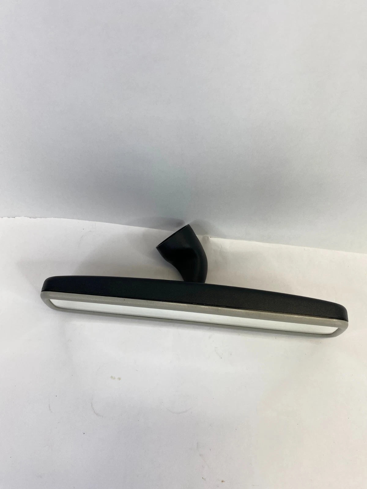 2011-2018 VW VOLKSWAGEN JETTA INTERIOR INSIDE REAR VIEW MIRROR E9014026 OEM