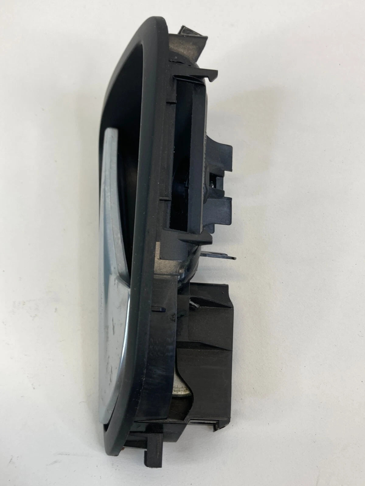 12-18 FORD FOCUS FRONT RIGHT SIDE DOOR INTERIOR DOOR HANDLE ASSY AM51022600 OEM
