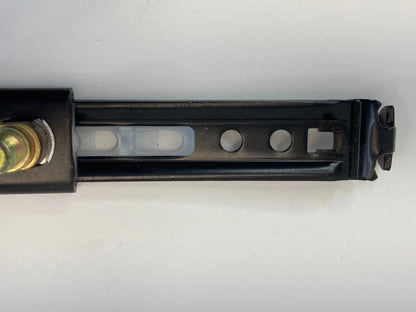 2002 2003 LEXUS ES300 RIGHT PASSENGER SIDE SEAT BELT HEIGHT ADJUSTER D526001 OEM