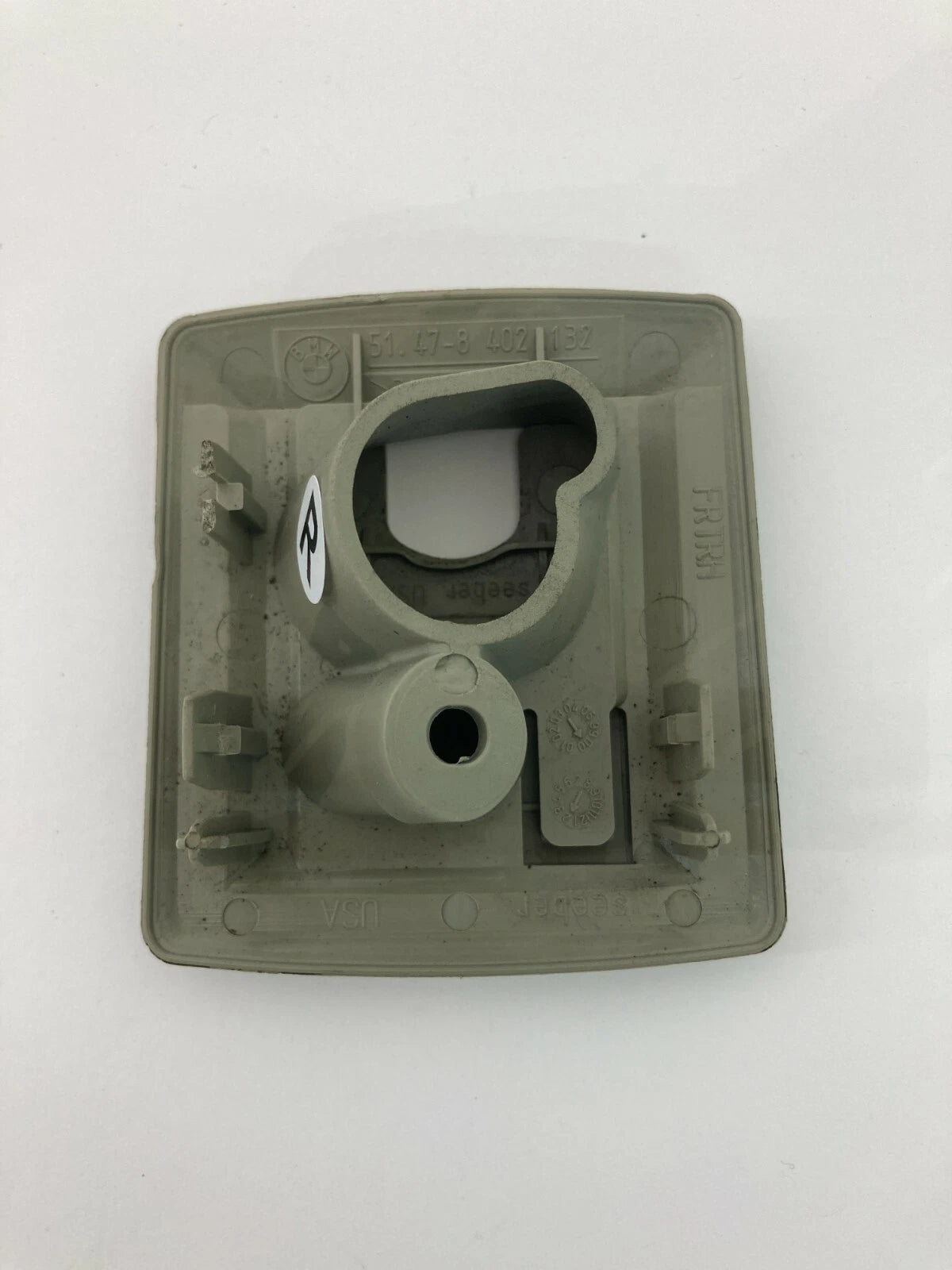 00-06 BMW X5 FRONT RIGHT PASSENGER TRUNK CARGO GRAY HOOK COVER 5147-8402132 OEM