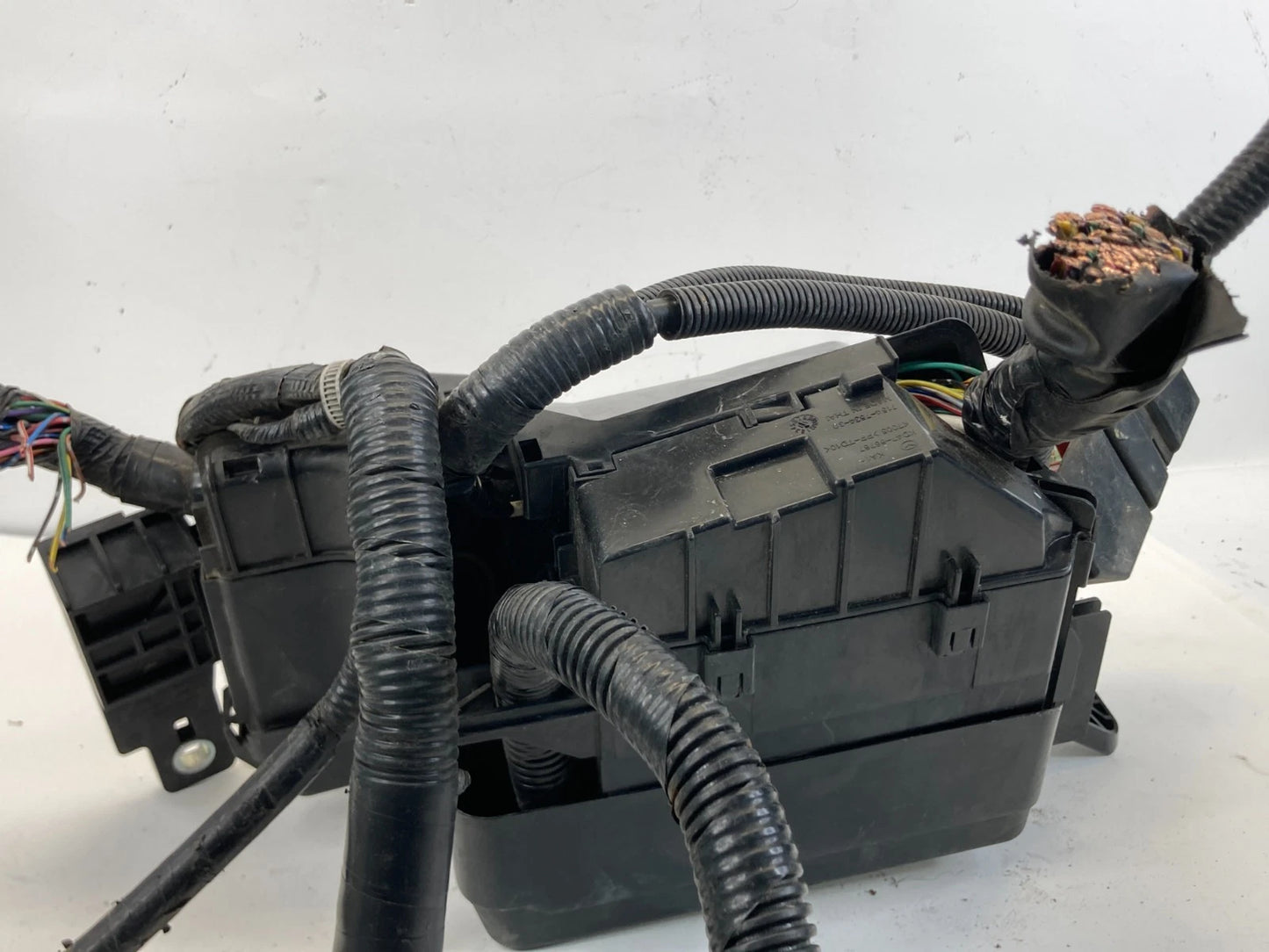 2013-2018 MAZDA CX-5 CX5 ENGINE FUSE RELAY BOX BODY CONTROL MODULE KD45-675X0