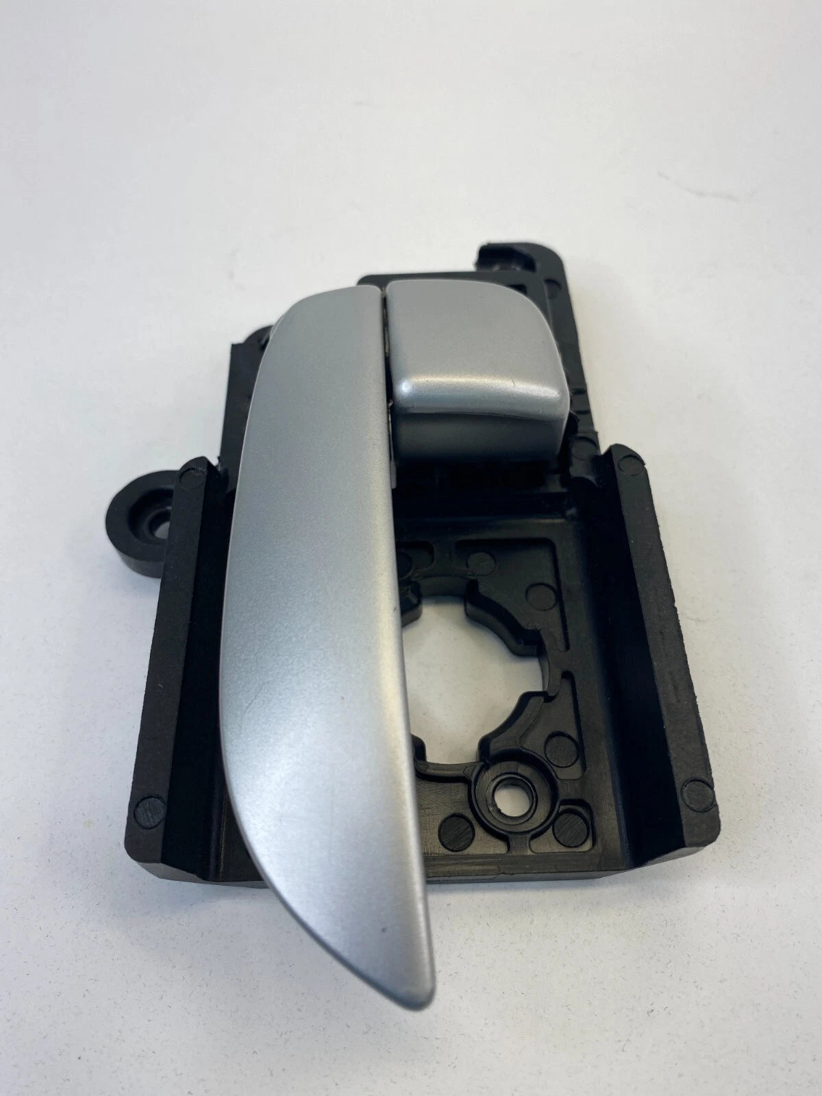 07 08 09 HYUNDAI ELANTRA FRONT LEFT DRIVER SIDE INNER DOOR HANDLE 82613-HD000
