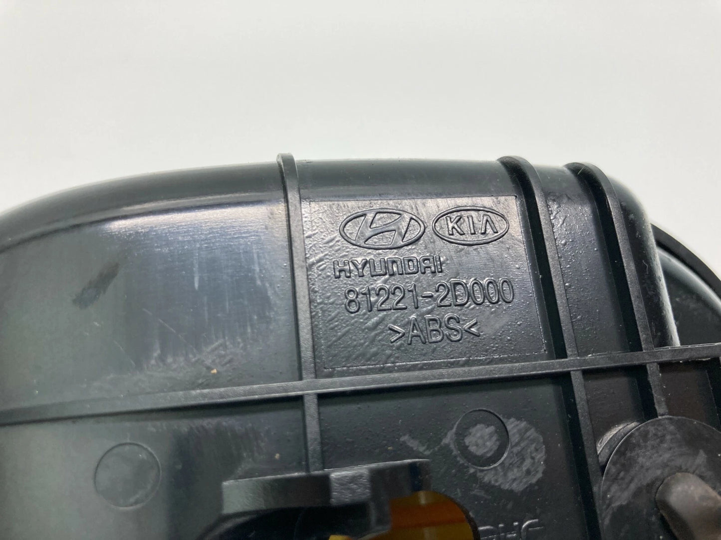 2006-2011 HYUNDAI AZERA REAR TRUNK LOCK EMERGENCY RELEASE HANDLE 81221-2D000 OEM