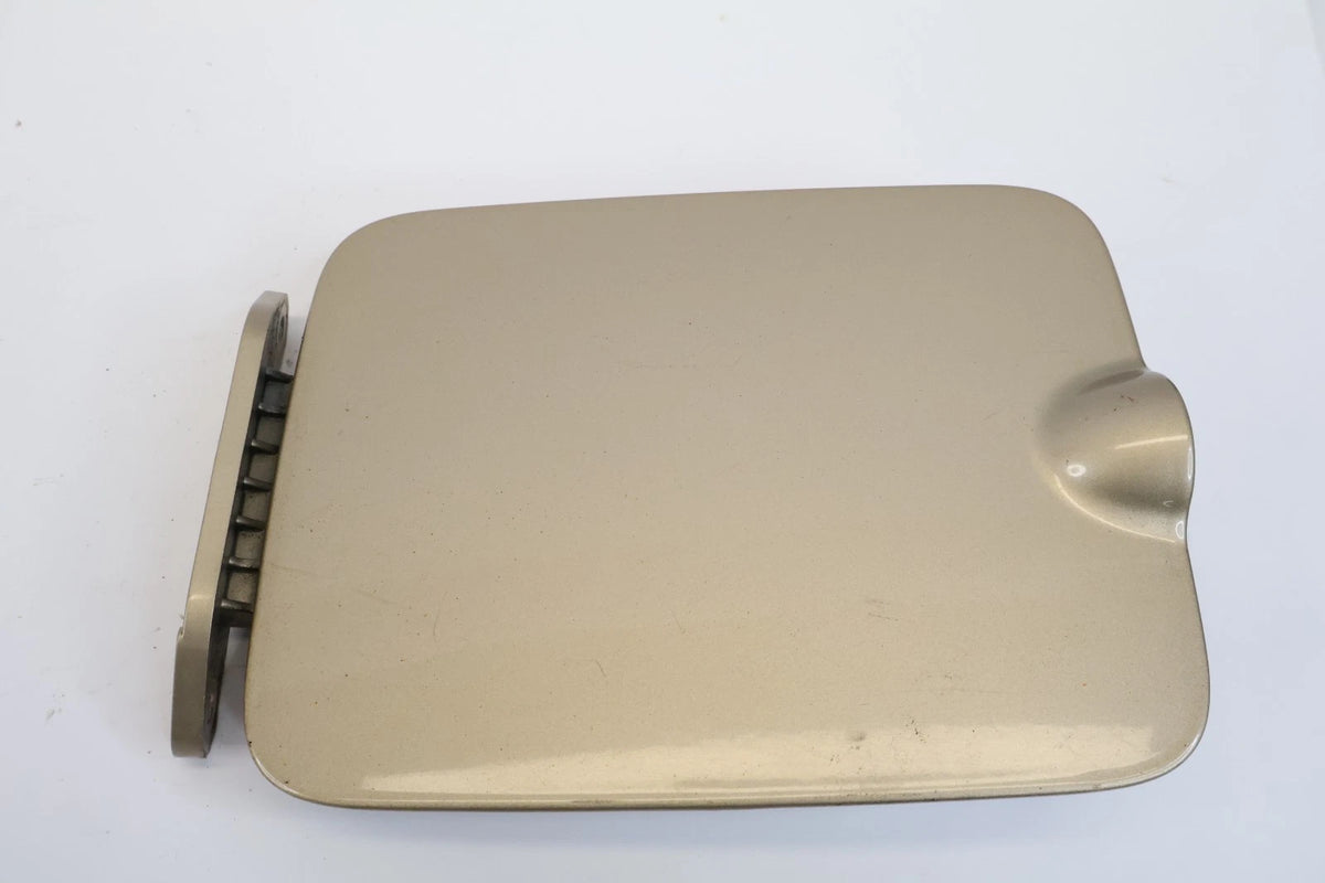 2006-2011 KIA RIO SEDAN FUEL FILLER TANK DOOR GAS LID COVER 69510-1G100 OEM