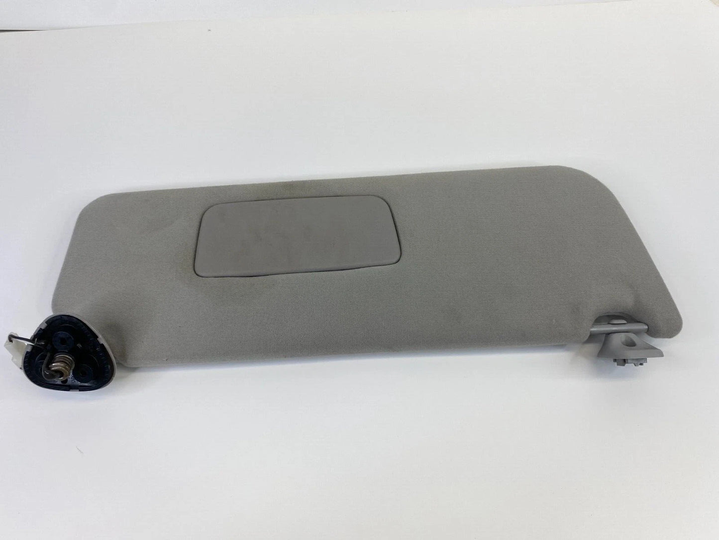 2005-2010 TOYOTA SIENNA ROOF RIGHT PASSENGER SUNVISOR SUN VISOR SHADE CLOTH