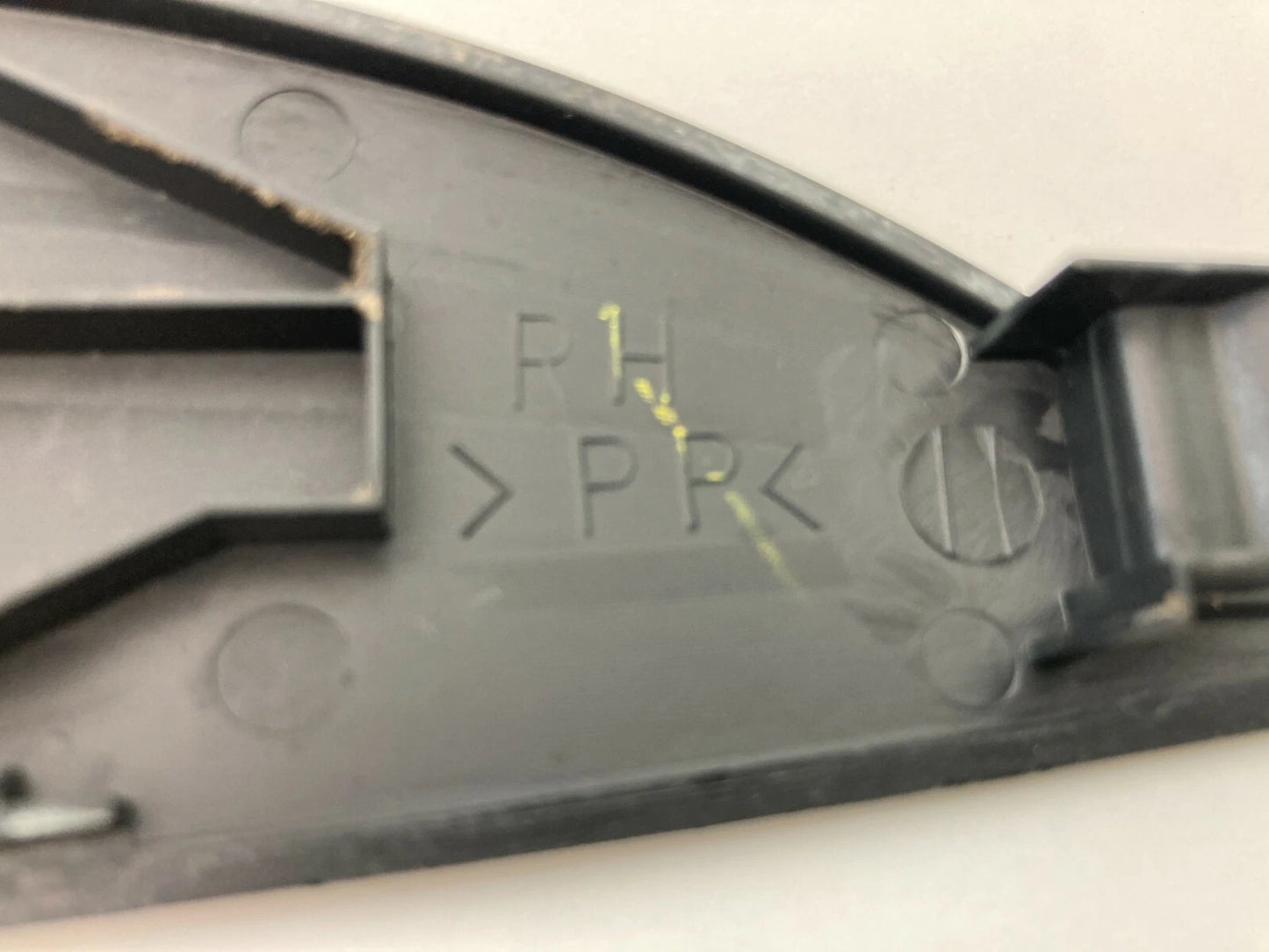 04-09 MAZDA 3 MAZDA3 SEDAN FRONT RIGHT DOOR WINDOW CONTROL SWITCH BN8F4281J OEM
