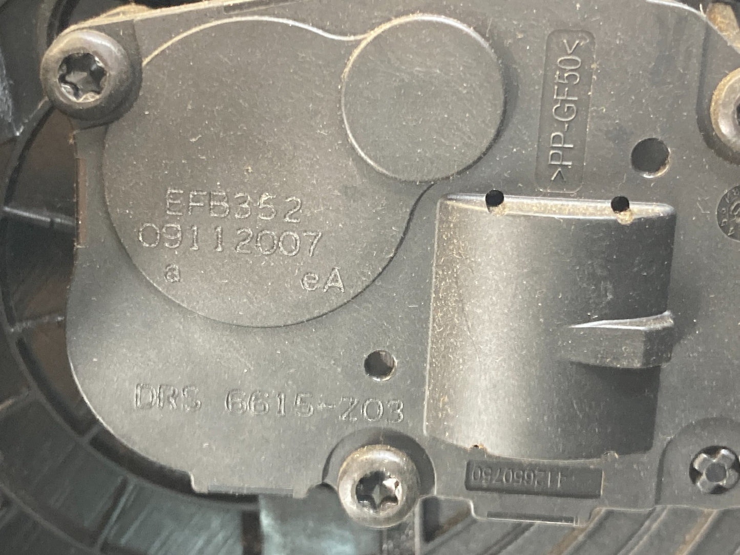 2009-2011 Jaguar XF Center Dash Air Vent Grille Cover Panel Trim 8X23-19K617-BF