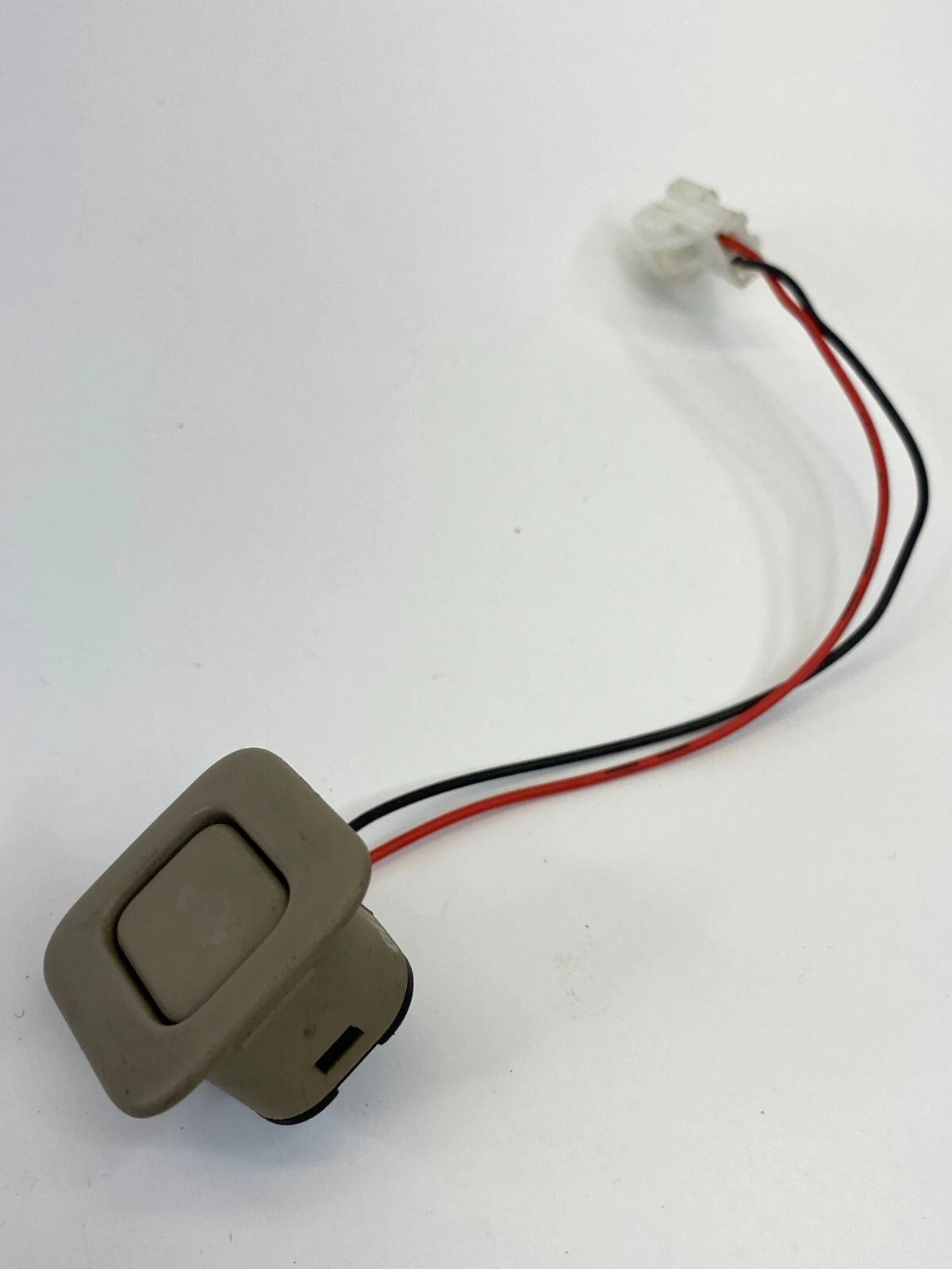 2007-2010 HYUNDAI ELANTRA SEDAN TRUNK LID OPENER RELEASE SWITCH BUTTON OEM