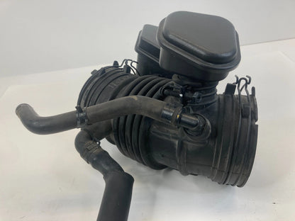 2013-2018 HYUNDAI SANTA FE 3.3L ENGINE AIR CLEANER INTAKE HOSE 28130-2W100 OEM