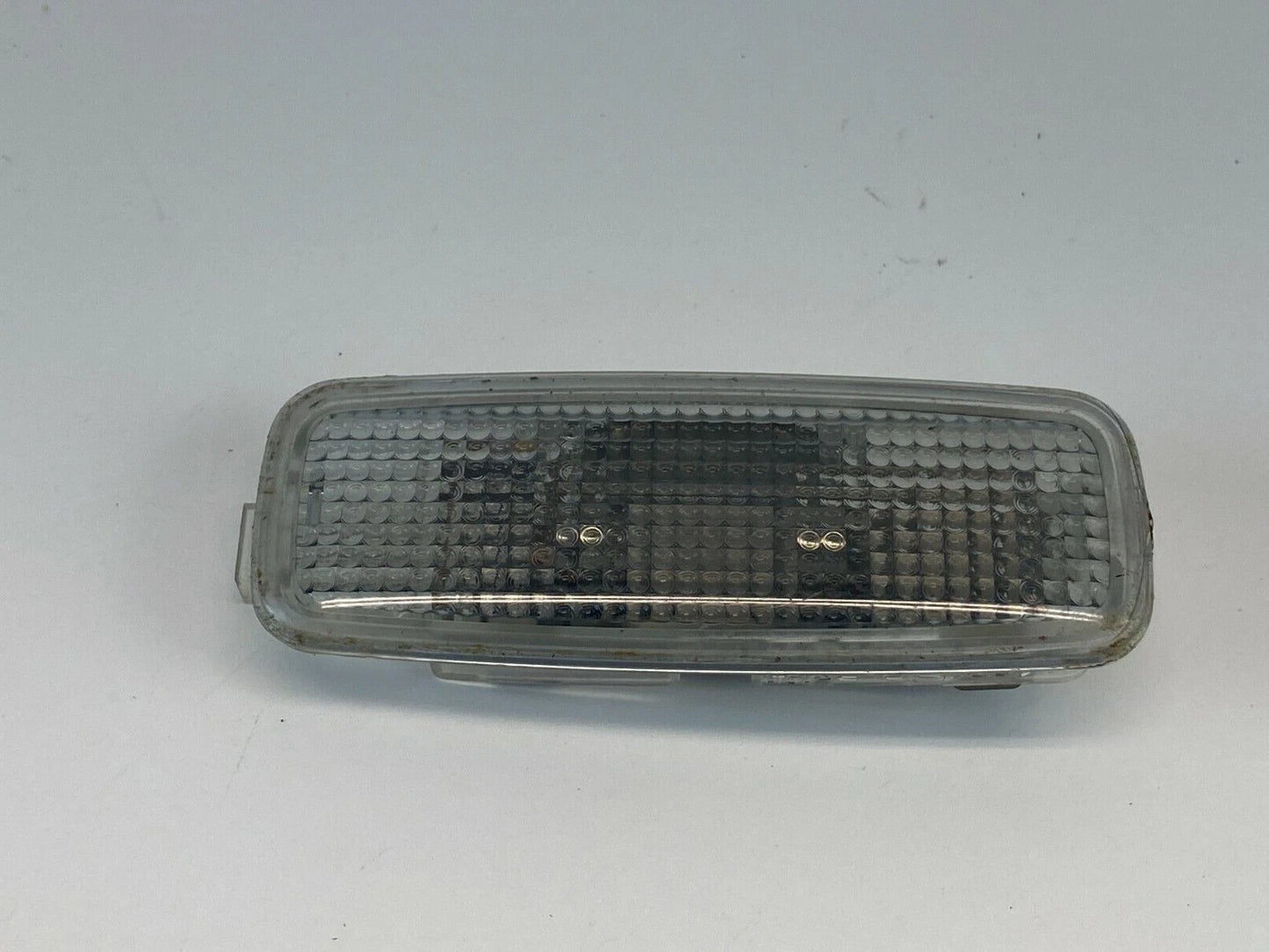 2001 AUDI A4 A4 QUATTRO INTERIOR OVERHEAD LIGHT SUN VISOR LAMP 8L0947105A OEM