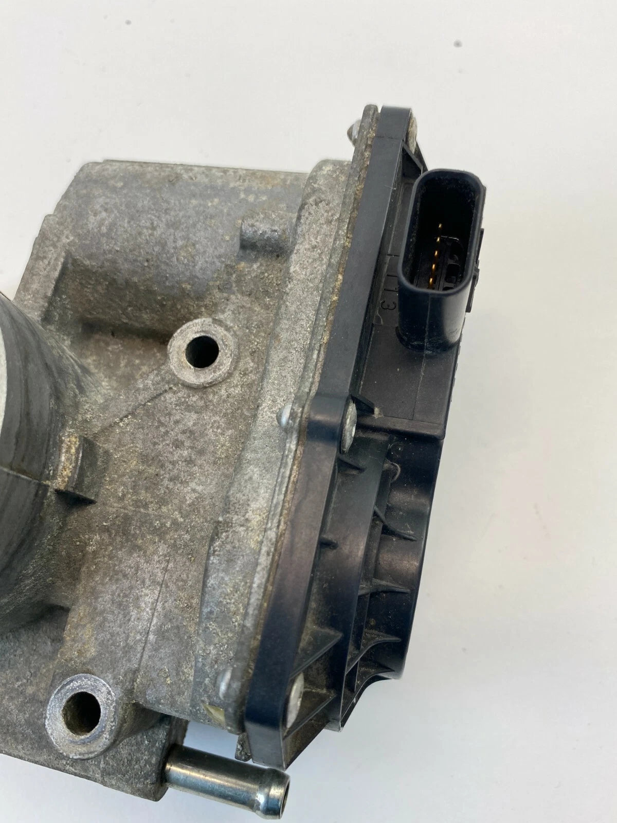 06-09 FORD FUSION MERCURY MILAN 2.3L THROTTLE BODY THROTTLE VALVE 6E5G9F991A OEM