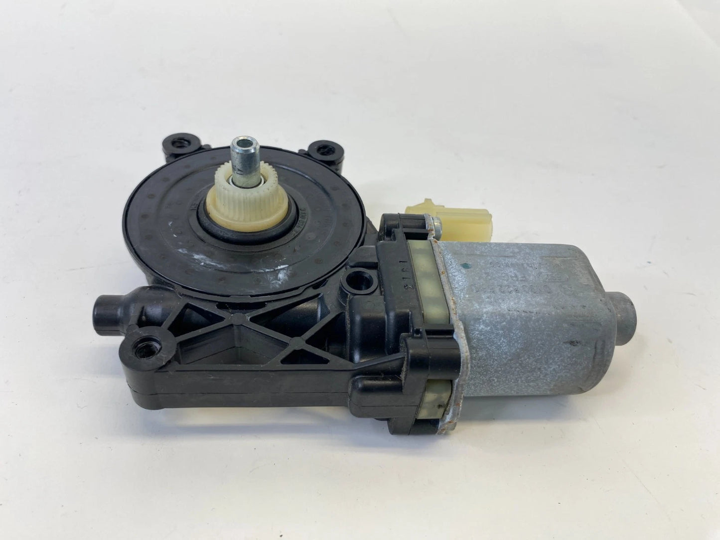 12-17 CHEVY EQUINOX GMC TERRAIN FR RIGHT SIDE DOOR POWER WINDOW MOTOR 98810J30