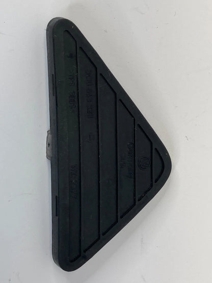 2009-2017 VOLKSWAGEN CC SEDAN REAR CENTER CONSOLE MAT RUBBER INSERT 3C0-863-328