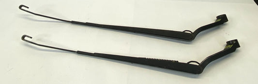 2003-2008 PONTIAC VIBE FRONT LEFT AND DRIVER WINDSHIELD WIPER ARM PAIR SET OEM