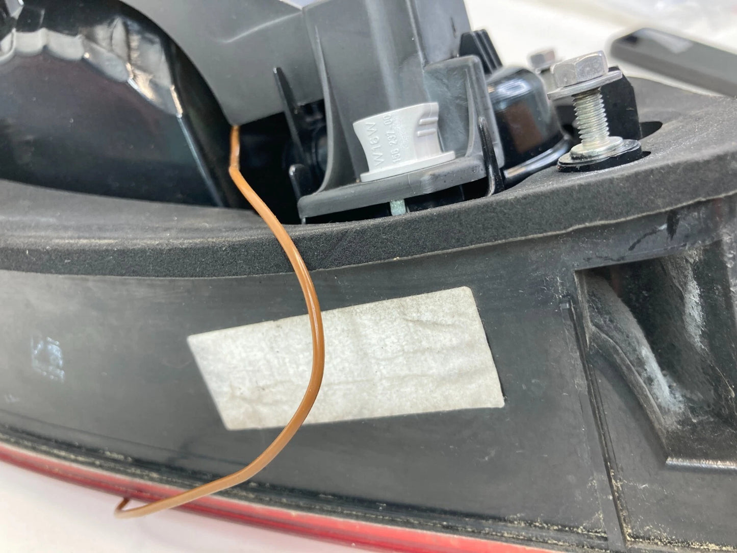 2008-2010 BMW 550i 528I 535I XDRIVE M5 REAR RIGHT SIDE TAILLIGHT TAIL LAMP ASSY