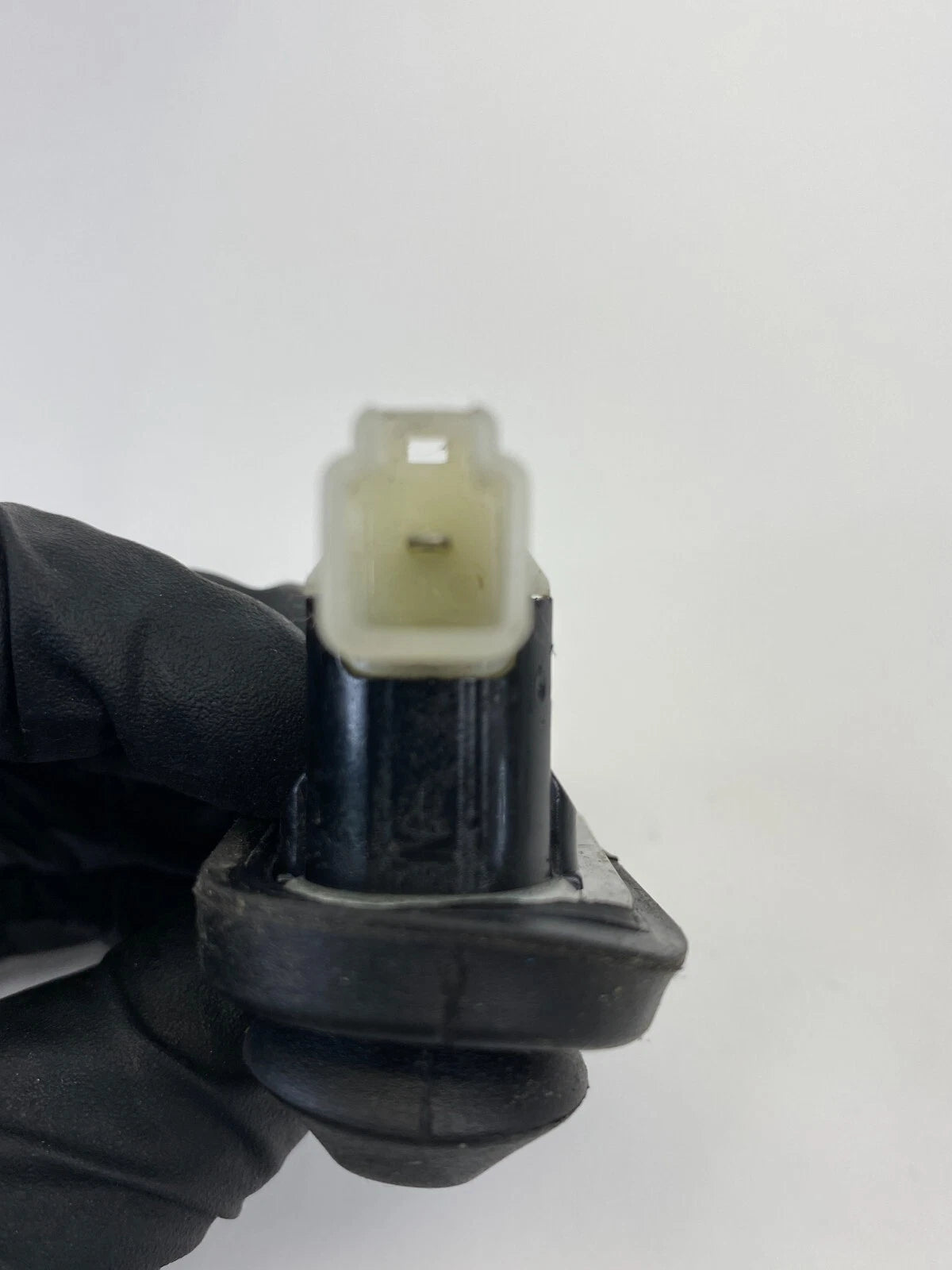 2009-2013 TOYOTA MATRIX FRONT RIGHT SIDE DOOR LIGHT AJAR JAMB SENSOR SWITCH OEM