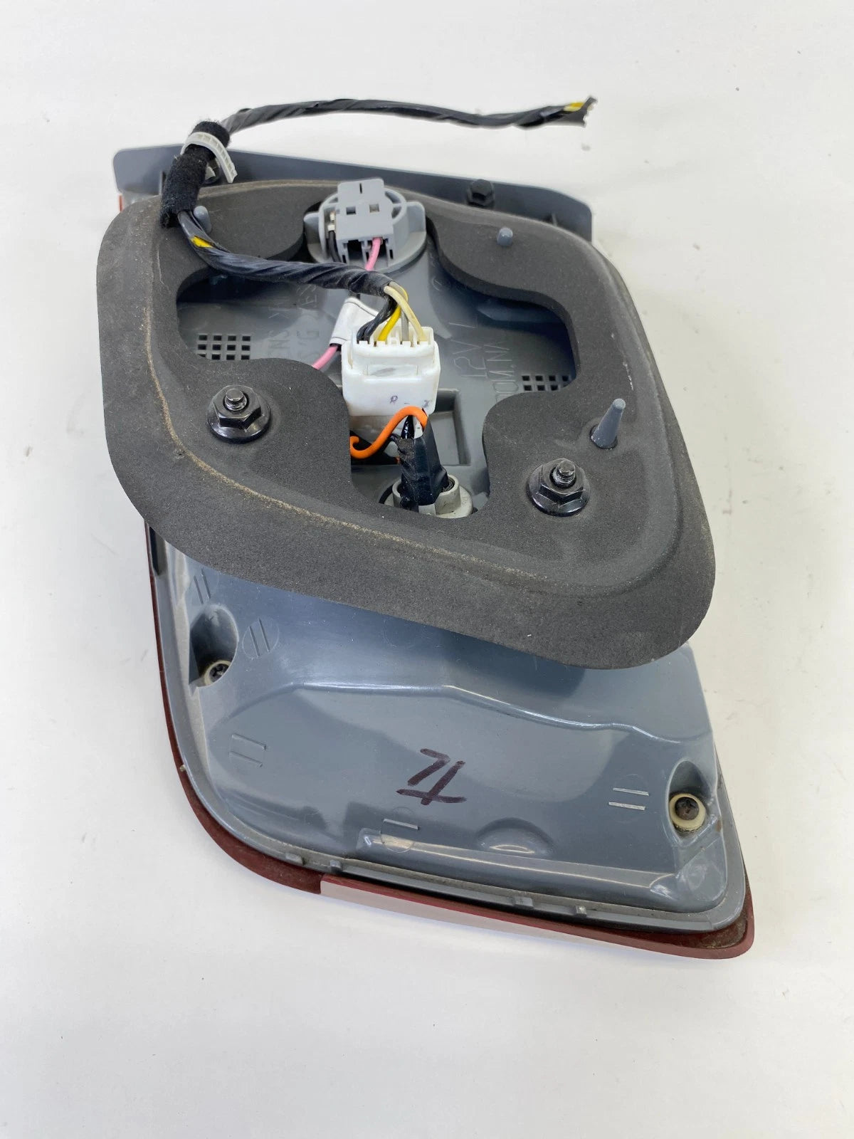 06 07 08 KIA OPTIMA REAR LEFT DRIVER SIDE INNER TAIL LIGHT TAILIGHT 92405-2G00