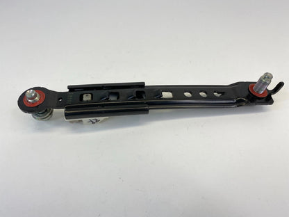 2011-2016 HYUNDAI ELANTRA REAR RIGHT SEAT BELT ADJUSTER HEIGHT BRACKET SUPPORT