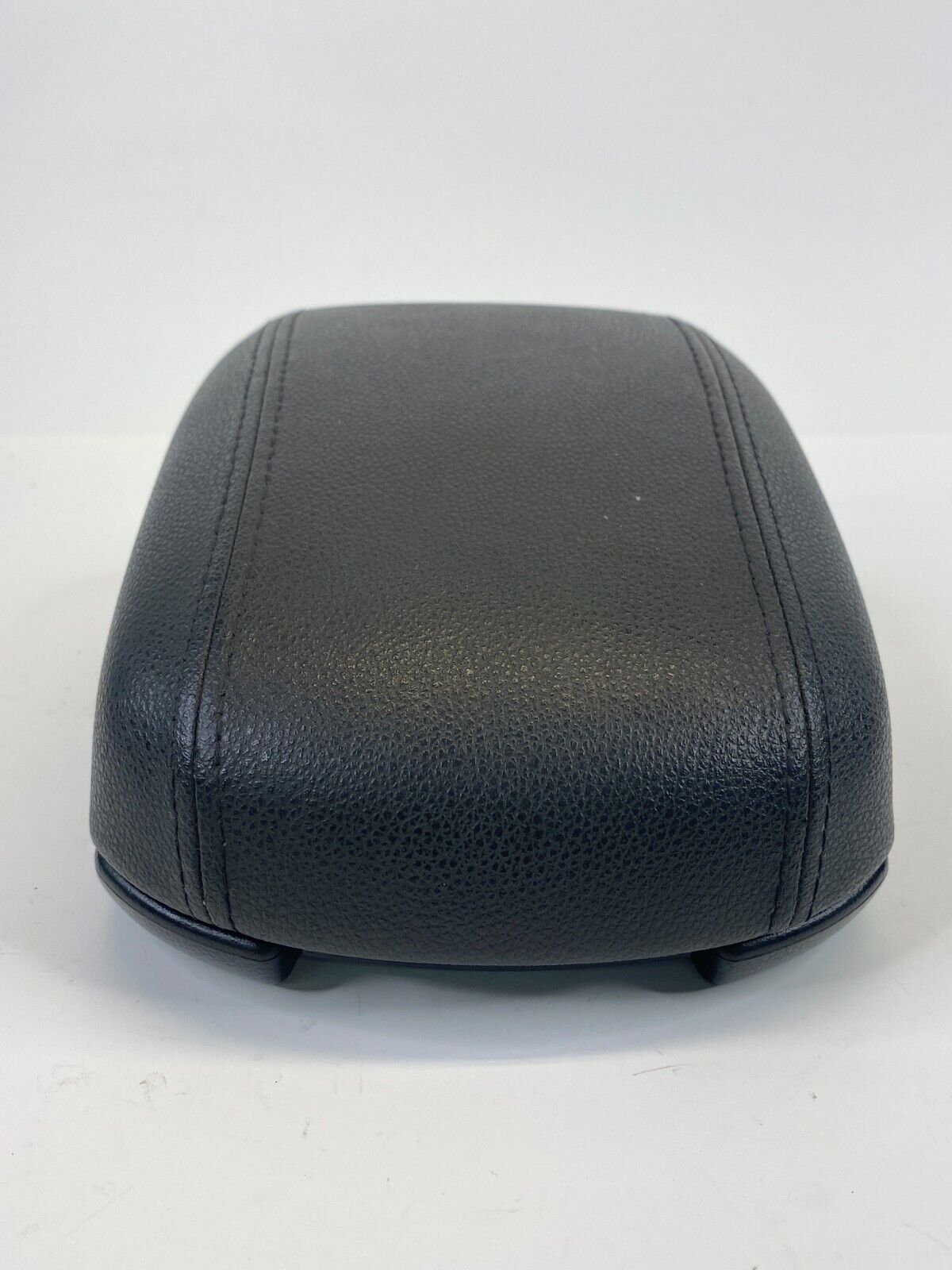 2011-2016 Chevrolet Cruze Center Console Armrest Arm Rest Lid Cover Top