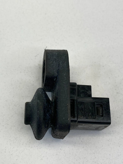 08-11 NISSAN ROGUE 07-12 VERSA FRONT RIGHT DOOR COURTESY LIGHT AJAR JAMB SWITCH