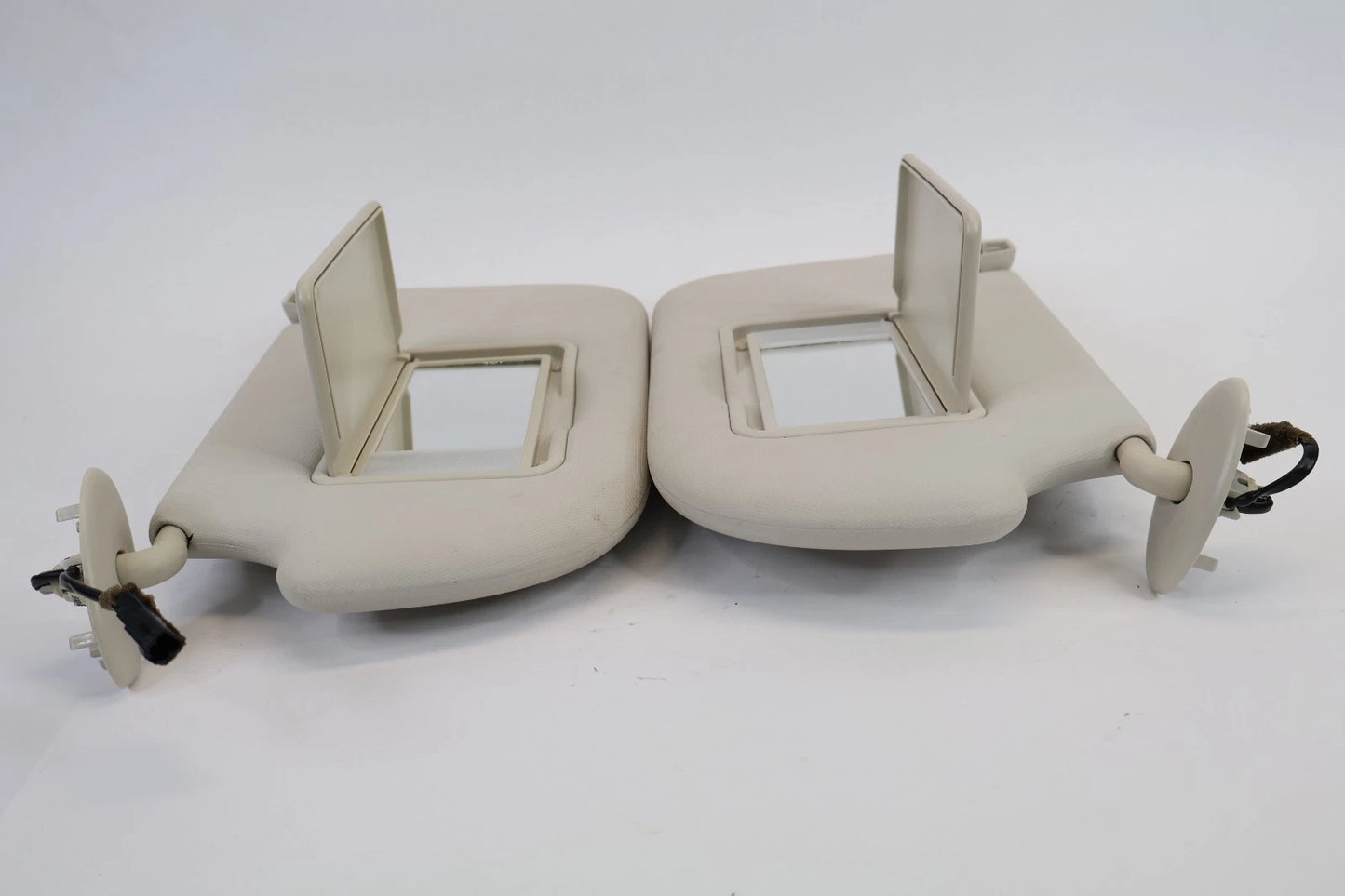 2013-2019 FORD ESCAPE ROOF SUNVISOR SUN VISOR SHADE W/ MIRROR PAIR SET OEM