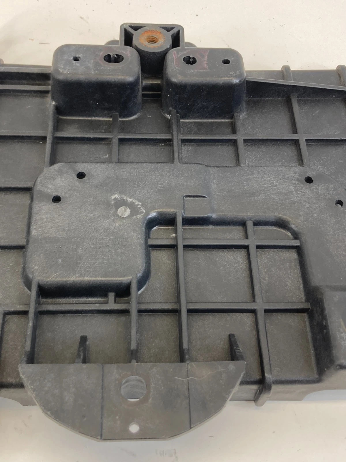 2013-2017 Hyundai Elantra GT Engine Battery Tray Support Holder Battery Holder