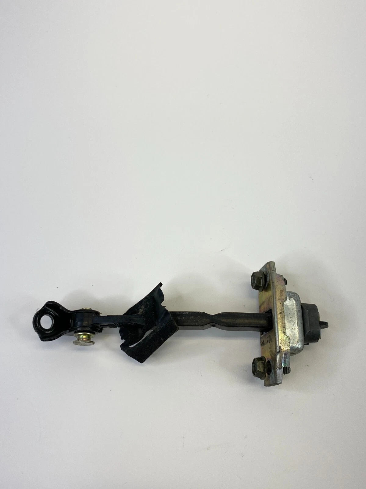 2002 2003 LEXUS ES300 REAR RIGHT SIDE DOOR CHECK STOP STOPPER DETENT ASSY OEM
