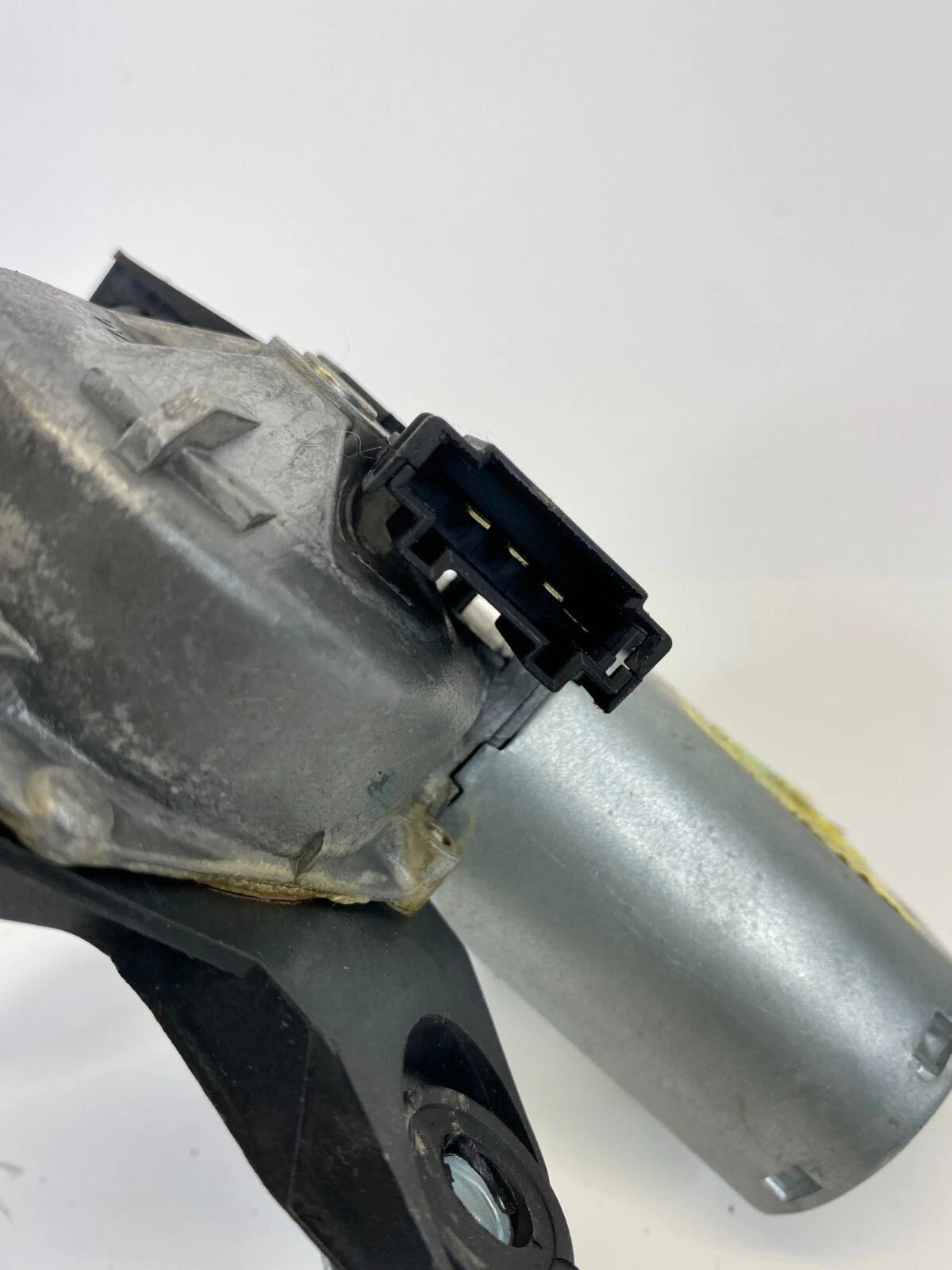 08-20 TOWN & COUNTRY G CARAVAN RAM REAR LIFTGATE WIPER POWER MOTOR 05113411A OEM