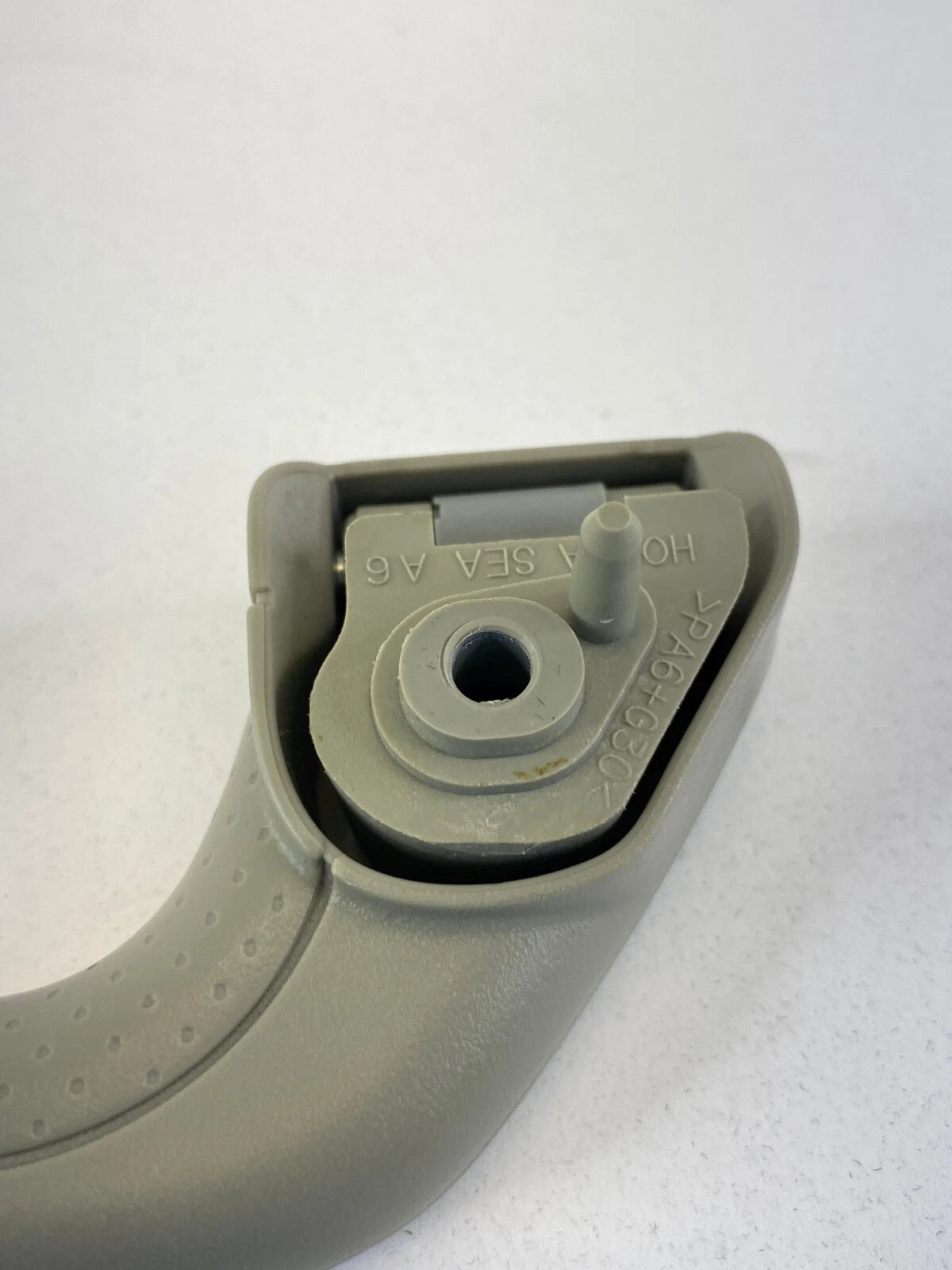 06-08 HONDA PILOT REAR LEFT SIDE INTERIOR ROOF GRAB GRIP ASSIST BAR HANDLE OEM