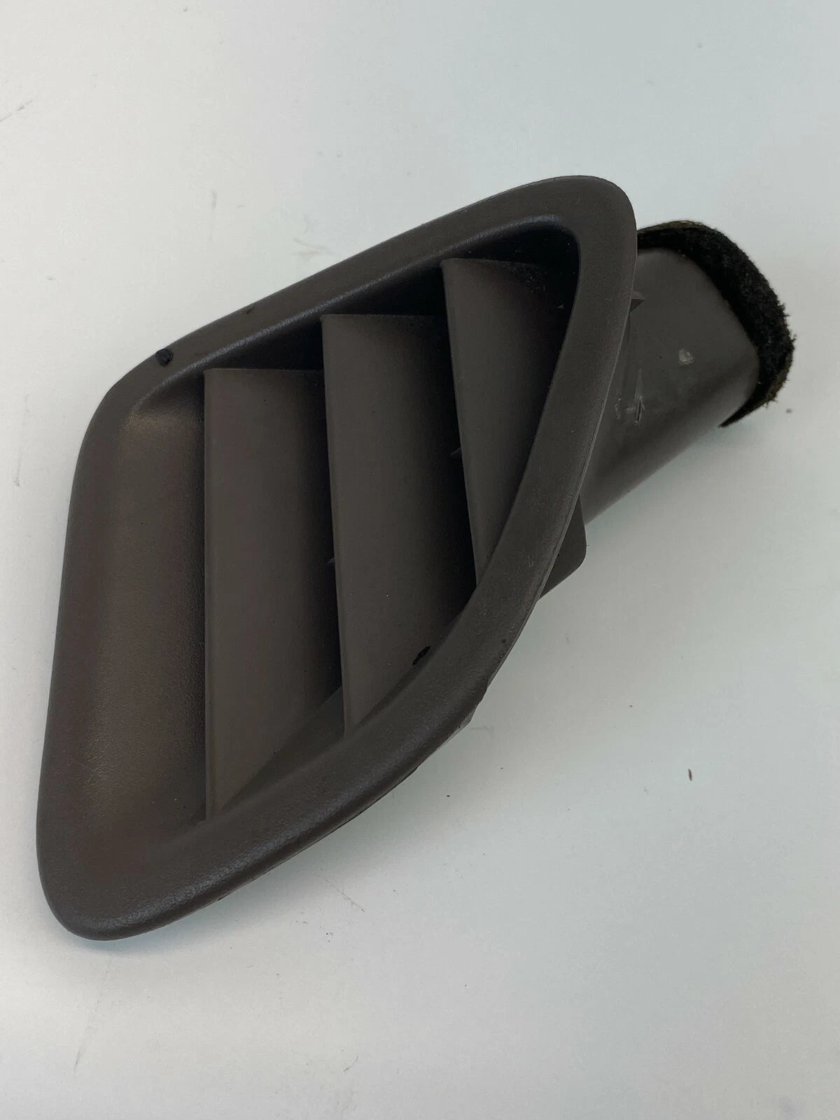 97-01 TOYOTA CAMRY RIGHT UPPER DASH AC AIR VENT DEFROSTER GRILLE 55962-AA010 OEM