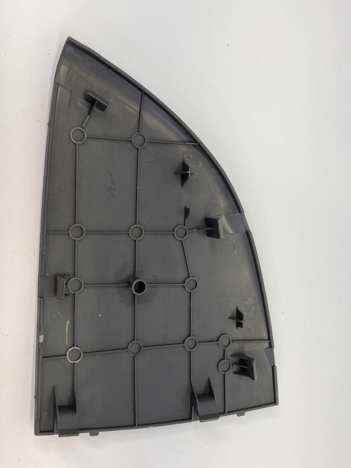 2004-2010 TOYOTA SIENNA DASH LEFT DRIVER SIDE END CAP COVER TRIM 55318-AE010