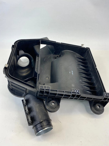 09 10 BMW 535I XDRIVE 3.0L AIR INTAKE CLEANER MUFFLER BOX LOWER 13717556547 OEM