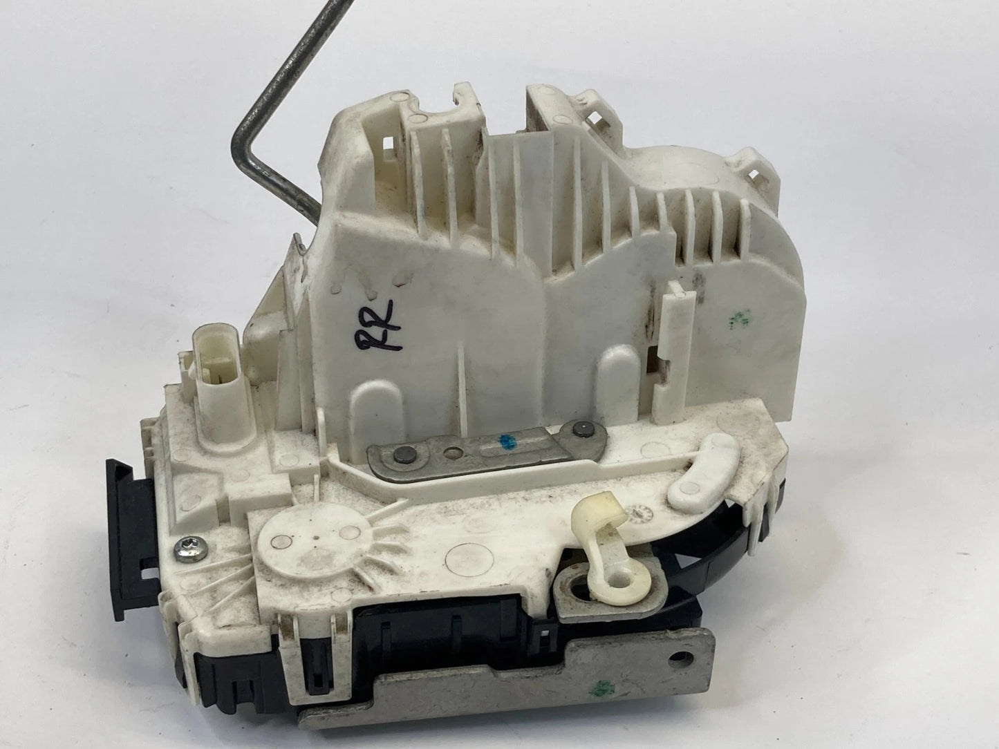 2011-2014 DODGE AVENGER REAR RIGHT DOOR LOCK LATCH ACTUATOR 04589696AD OEM