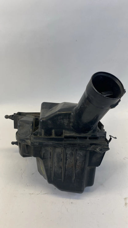 2007 2008 INFINITI G35 SEDAN DRIVER LEFT AIR INTAKE CLEANER BOX FILTER HOUSING