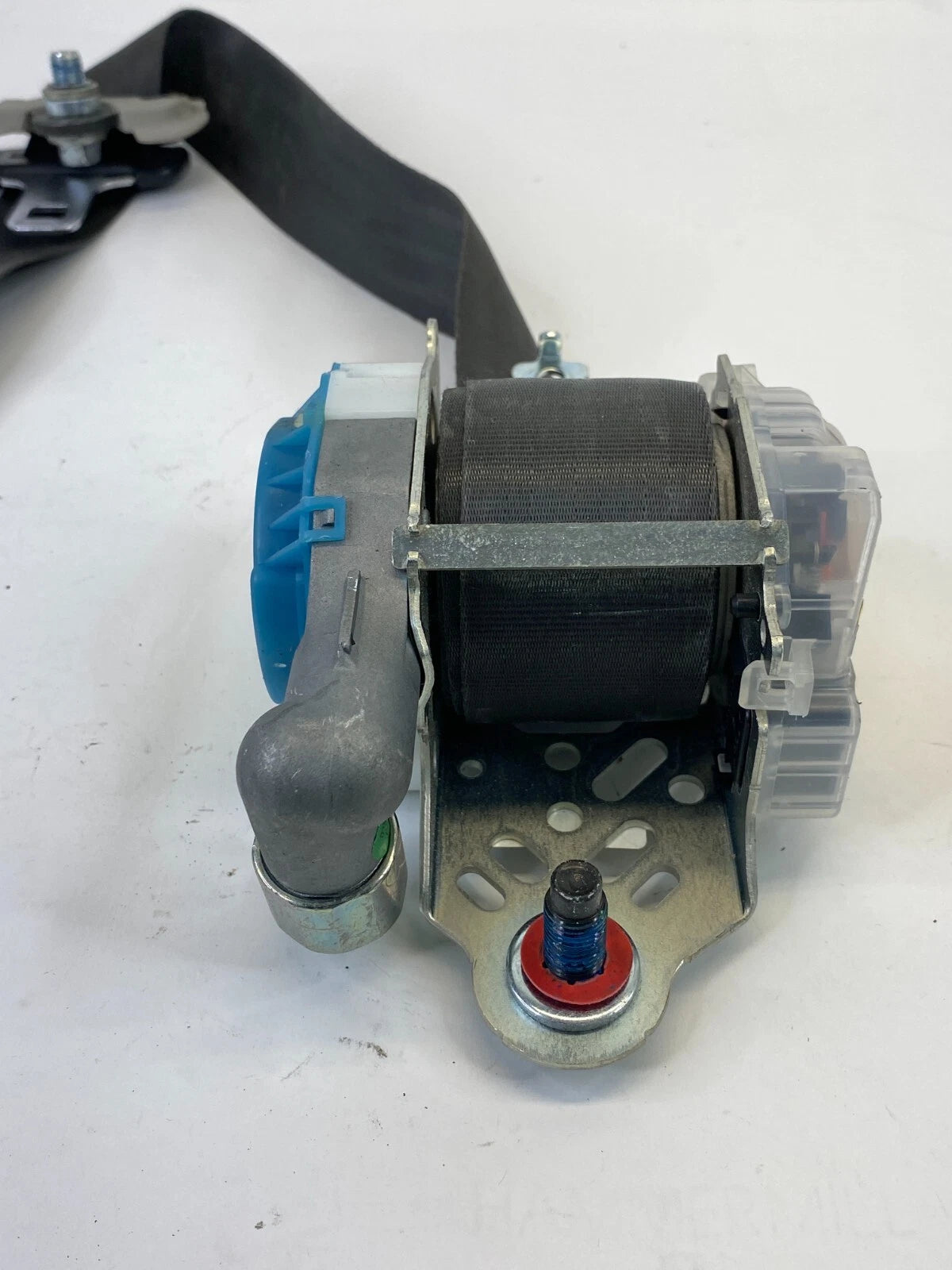 11-13 KIA FORTE FRONT RIGHT PASSENGER SIDE SEAT BELT RETRACTOR 88820-1M800WK OEM