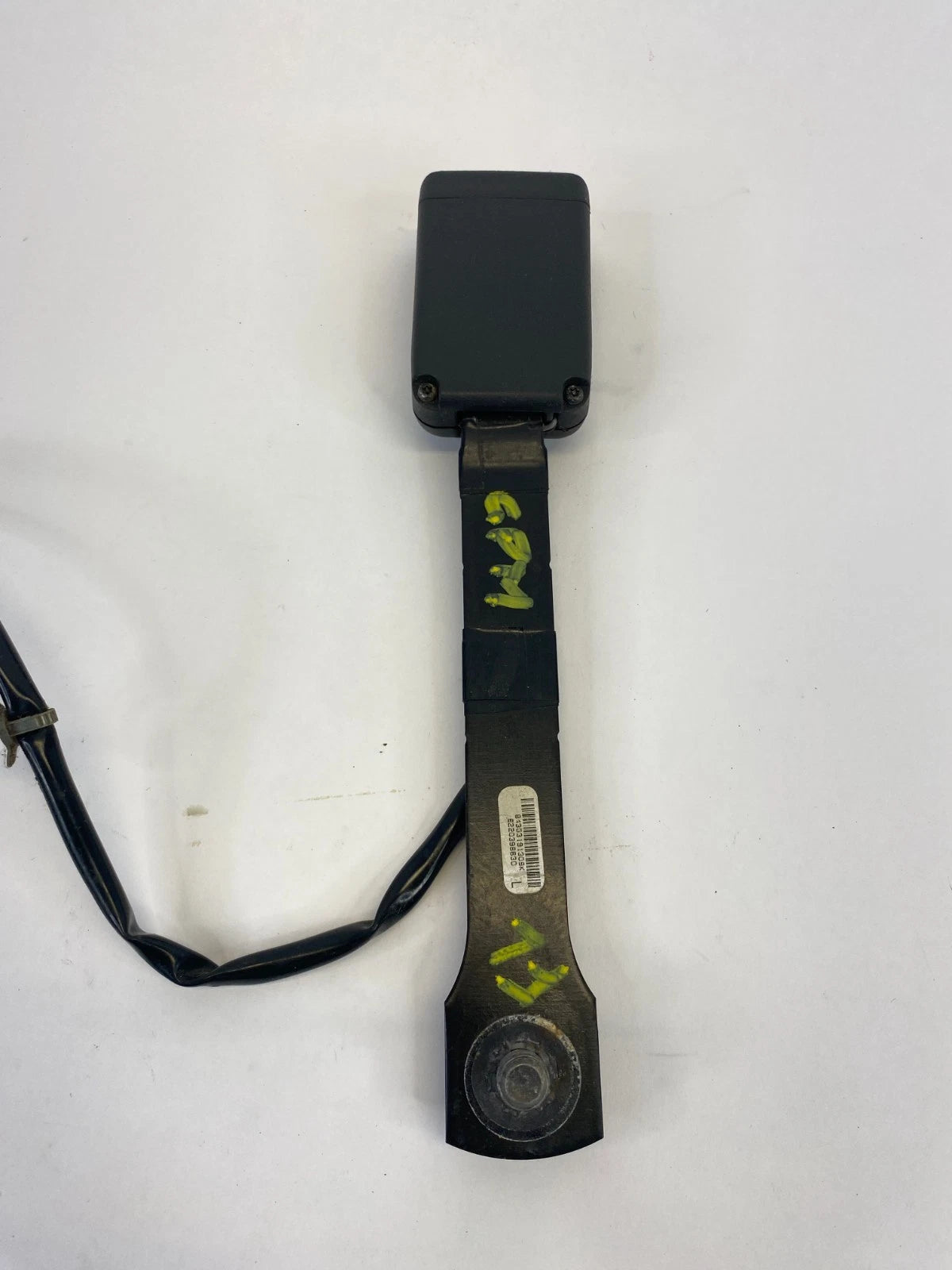 2013-2019 NISSAN SENTRA FRONT LEFT DRIVER SEAT BELT BUCKLE RECEIVER OEM