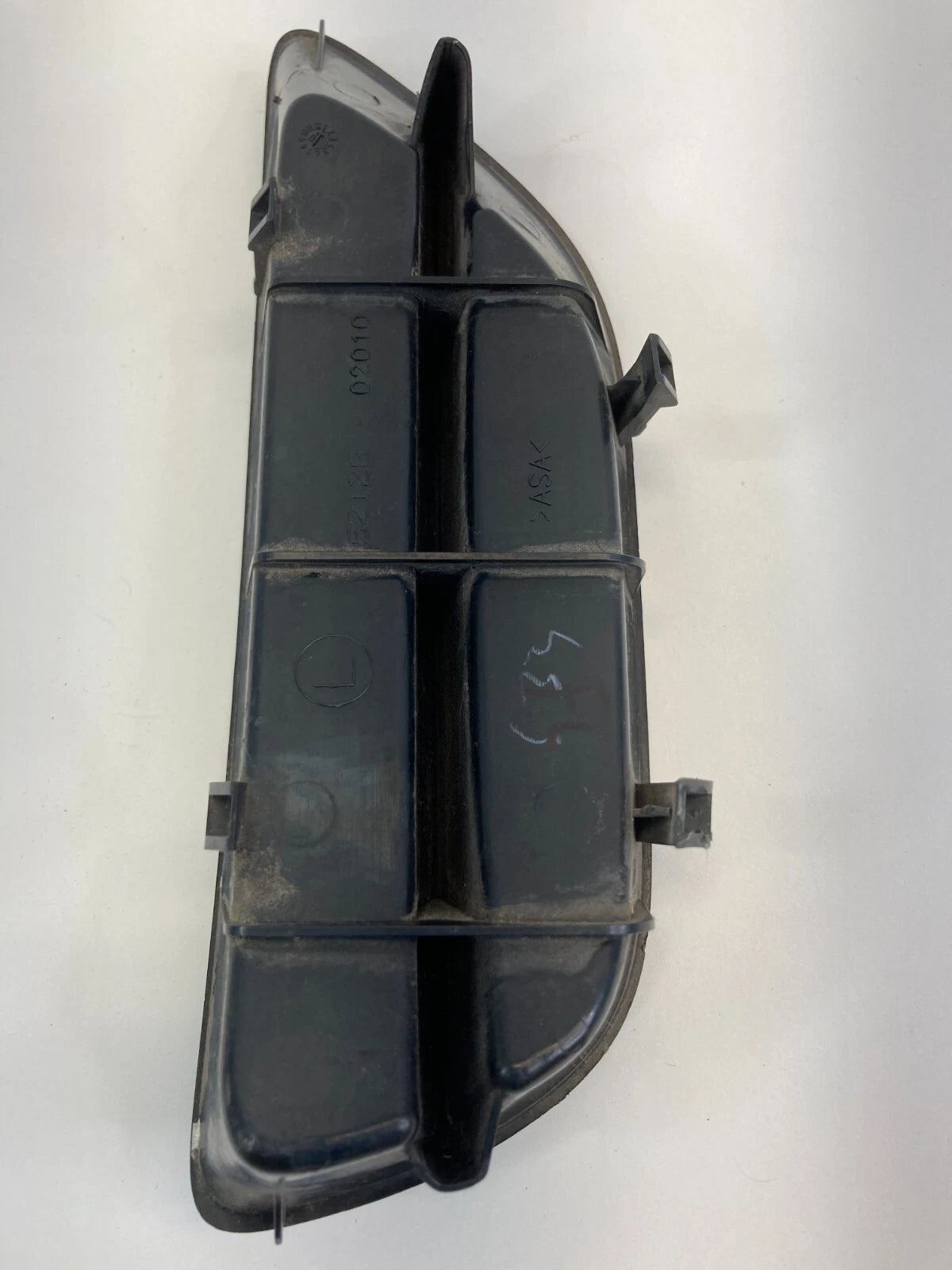 2001 2002 TOYOTA COROLLA FRONT LEFT BUMPER FOGLIGHT LIGHT COVER CAP 52128-02010