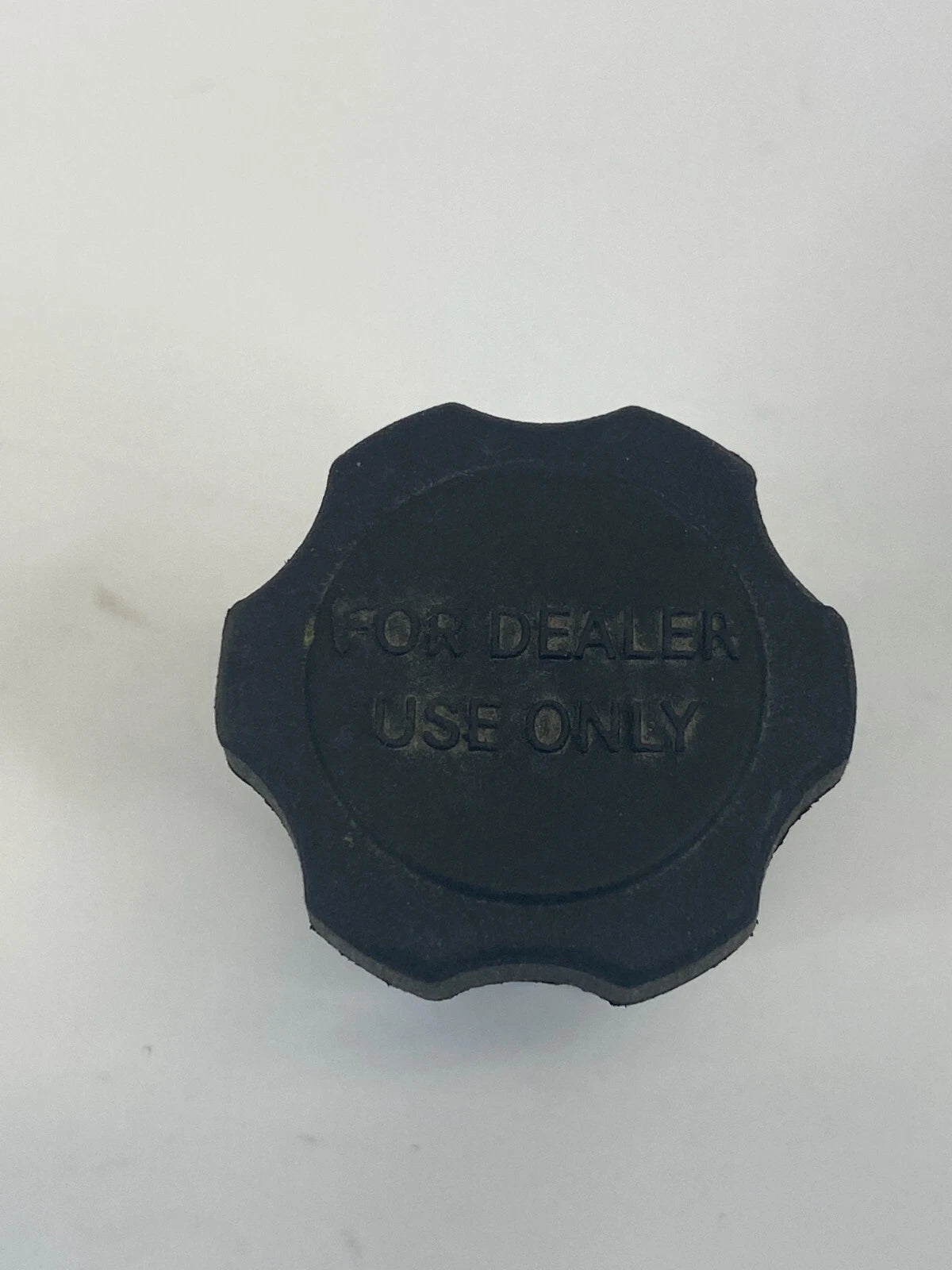 2009 2010 09 10 VW VOLKSWAGEN ROUTAN 4.0L ENGINE OIL FILLER CAP FLUID COVER OEM