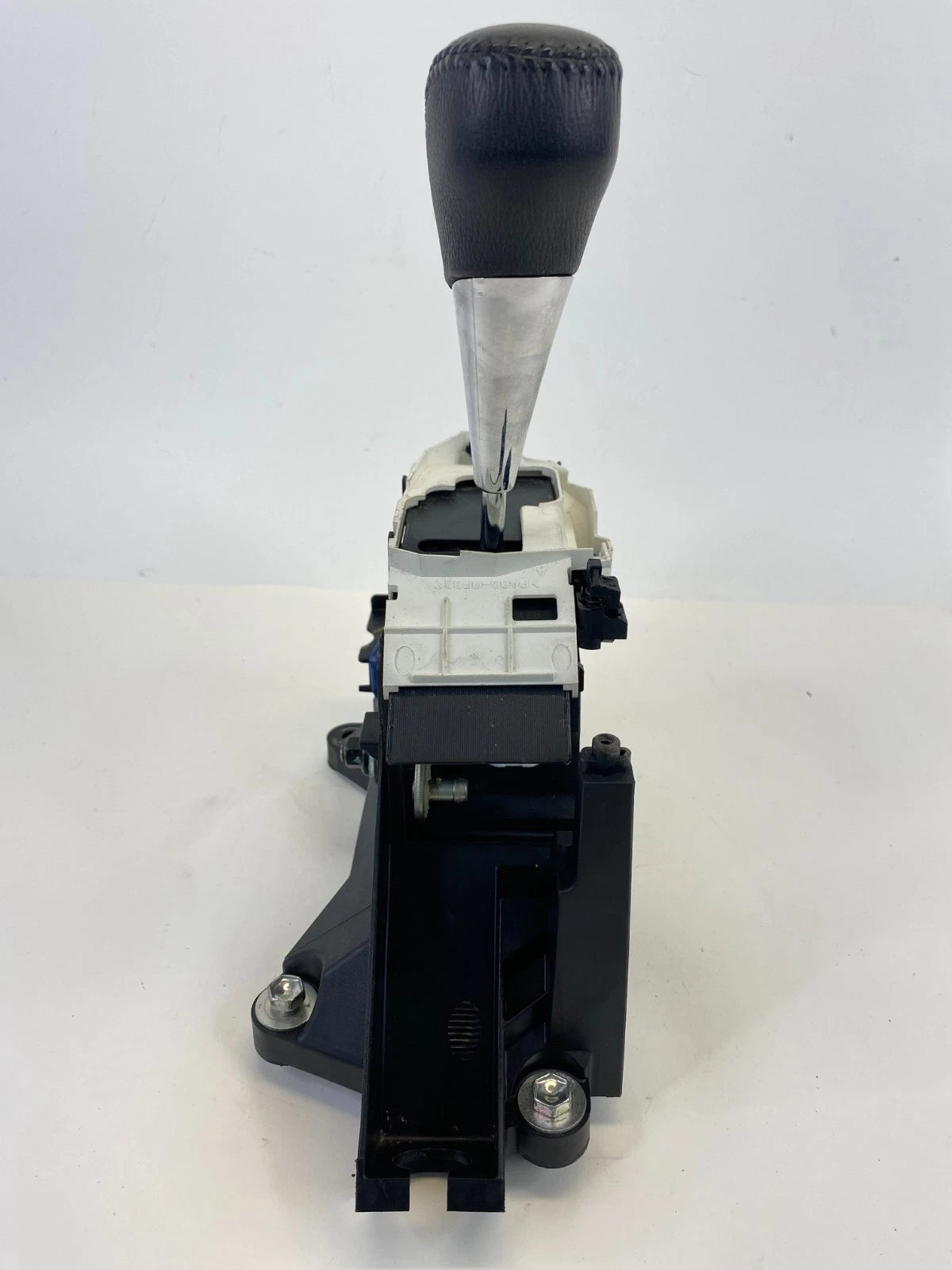 2008-2012 Toyota Avalon Automatic Floor Gear Shifter Lever Handle Assembly OEM